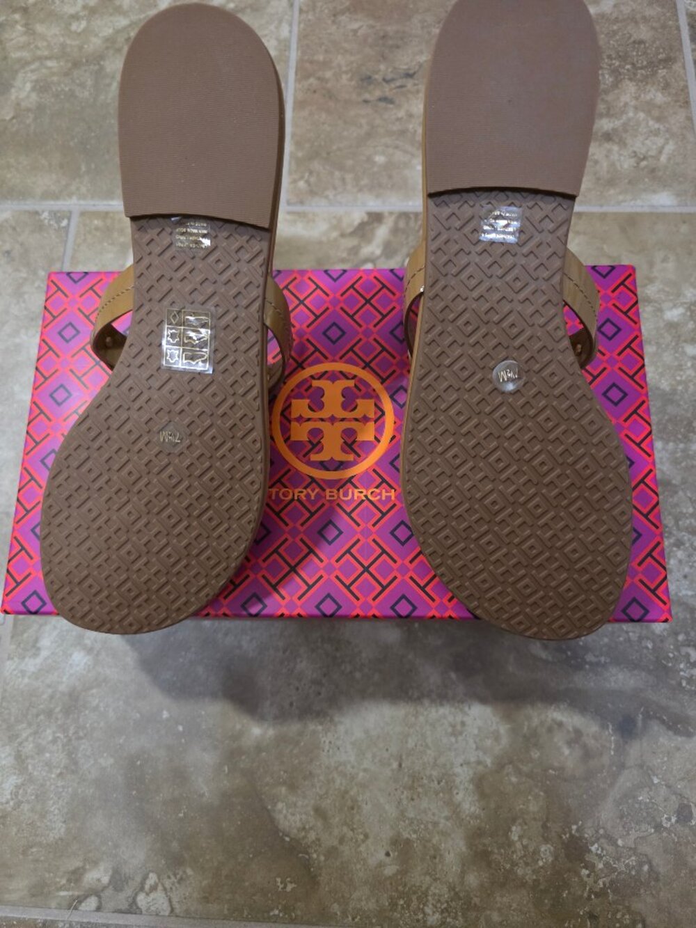 Women's Sandals - Picture 10 of 11